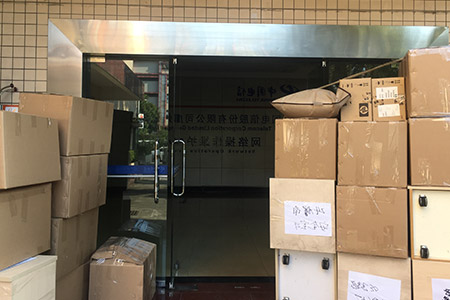 广州花都搬家公司,小货车搬家价格表_番禺搬厂